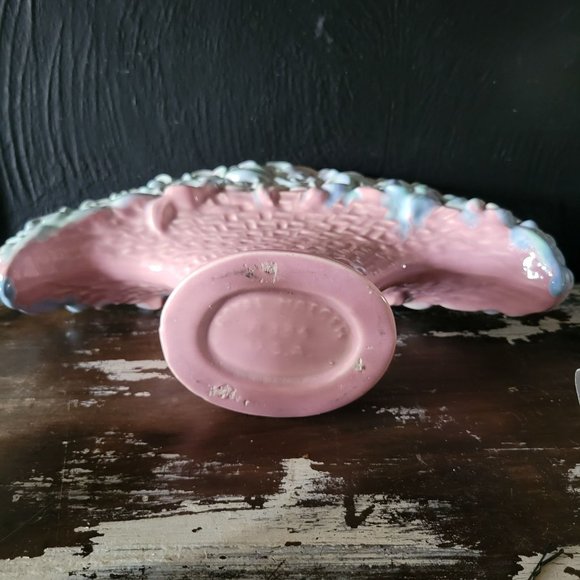 Vintage Royal Haeger Vase / Planter Fan Basket, Pink and Blue Royal Haeger - Picture 7 of 10
